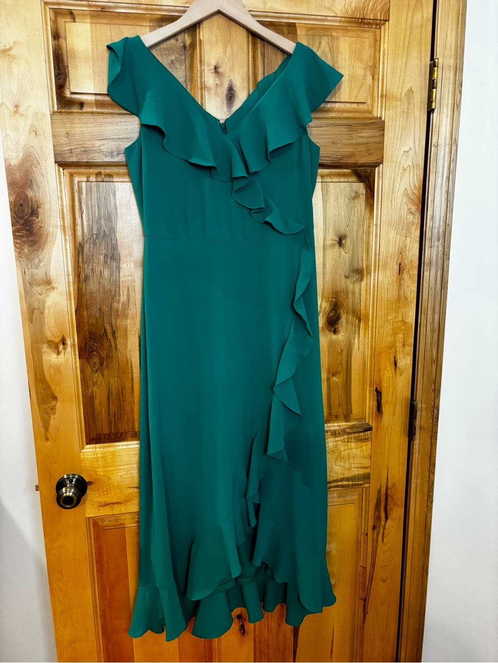 London Times Teal-Green Ruffle V-Neck Midi Dress